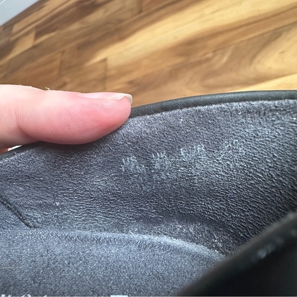 Dr. Scholl’s Charcoal Gray Textured Loafers - Picture 11 of 11